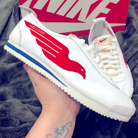 nike cortez peregrine